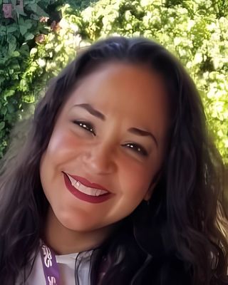 Photo of Karina Sicairos, Clinical Social Work/Therapist, LCSW