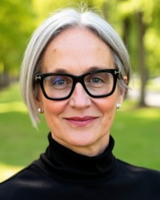 Photo of Melissa Guon - Melissa Guon: Empowering Women in Life Transitions, Clinical Social Work/Therapist, LCSW