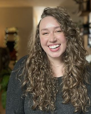 Photo of Claire Byrnes, Pre-Licensed Professional, MA, LPCC, NCC