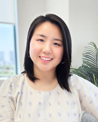 Photo of Grace Eunhea Choi, Registered Psychotherapist (Qualifying)