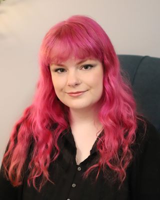 Photo of Emily Christensen, LGSW, Pre-Licensed Professional