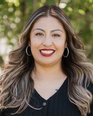 Photo of Velma De La Rosa, Marriage & Family Therapist, LMFT