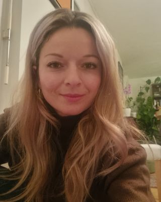 Photo of Lorena Dumitrache, Psychologist, PhD, HCPC - Clin. Psych.