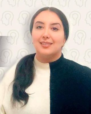 Photo of Bouchra Yassin, Psychologist, DCounsPsych, HCPC - Clin. Psych.