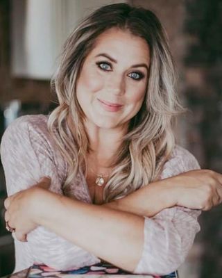 Photo of Radelle Jensen, Psychologist, BA, MACP