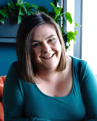 Photo of Laura Bremner - Laura Bremner - EMDR Therapist, Psychotherapist