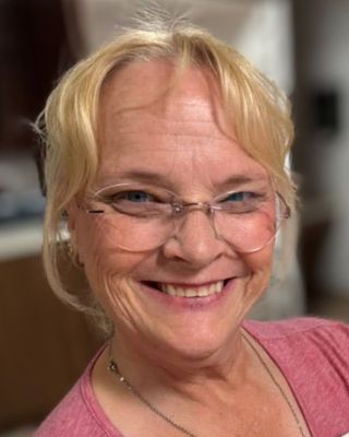Photo of Carrie Pipkin, Associate Clinical Mental Health Counselor, ACMHC