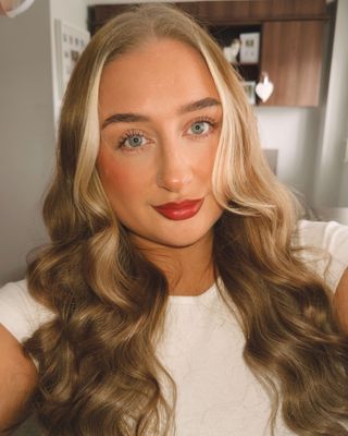 Photo of Maisie Hogg, Counsellor, MNCPS Acc.