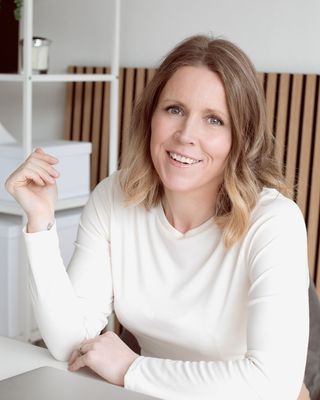 Photo of Maisie Nicholls - Therapy for change makers , MSc