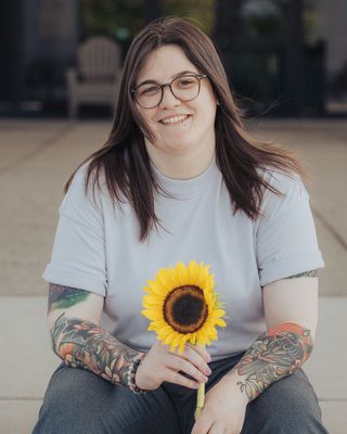 Photo of Rachel Dixon