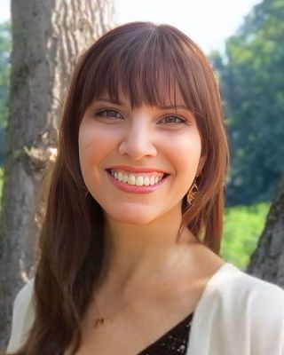 Photo of Sienna Steiner, Marriage & Family Therapist, LMFT