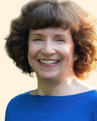 Photo of Dr. Claudia McCulloch, Psychologist, PhD, LP
