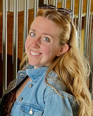 Photo of Joy Roberts, Clinical Social Work/Therapist, LCSW