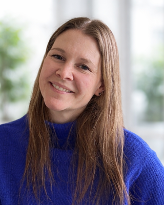 Photo of Renee Woods, Registered Psychotherapist, RP