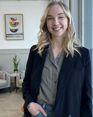 Photo of Lauren Pitchforth in Edmonton, AB