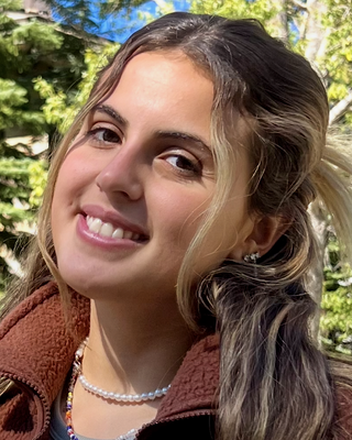 Photo of Sheila Taratuta, Licensed Professional Counselor, LPC, LMHC