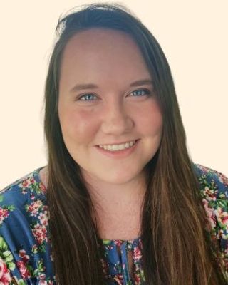 Photo of Emily Bensinger - LifeStance Health, Licensed Professional Counselor, MA, LPC