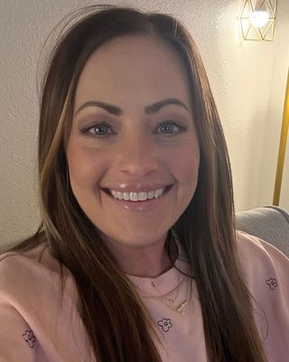 Photo of Ashlee Garza, Marriage & Family Therapist, MS, LMFT-S