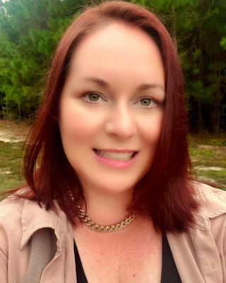Photo of Nicole Langman, Licensed Mental Health Counselor, LMHC
