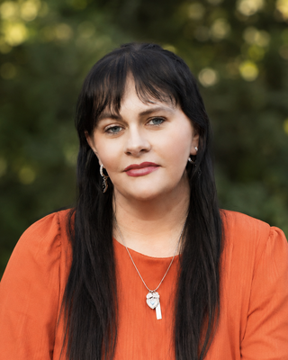 Photo of Tashi Ibberson, Pre-Licensed Professional, LSWAIC, MSW, MHP