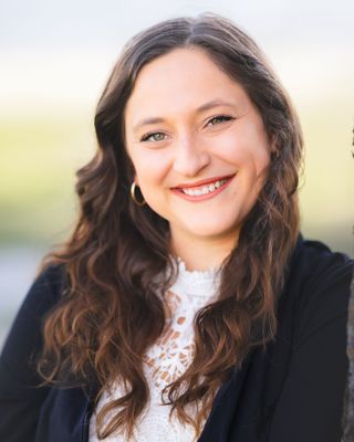 Photo of Alyssa Locklin, Pre-Licensed Professional, M.S., RMHCI