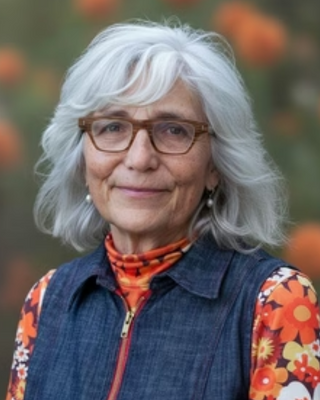Photo of Carol Blecker, Clinical Social Work/Therapist, LCSW
