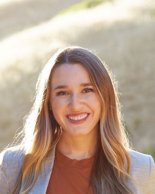 Photo of Madison Messerli, Clinical Social Work/Therapist, LCSW, LMSW