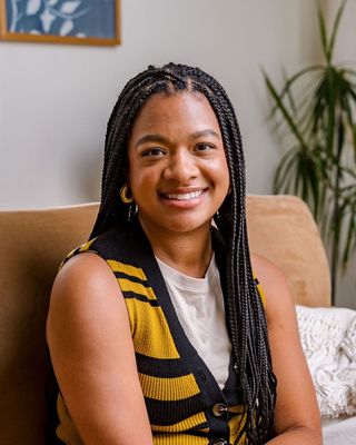 Photo of Nia Jones, Licensed Professional Counselor in Baltimore, MD