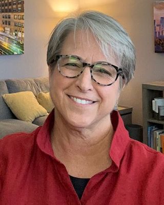 Photo of Theresa Qualls, Licensed Professional Counselor, MACP, LPC
