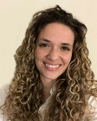 Photo of Victoria Henrich, Pre-Licensed Professional