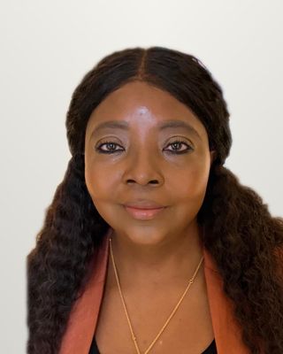 Photo of Soraya McLellan, Counsellor, MBACP