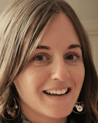 Photo of Rachel Harper, Psychotherapist, Pre-Accredited Member IACP