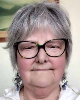 Photo of Linda Christiane Bishopp, Psychotherapist, MA, MBACP