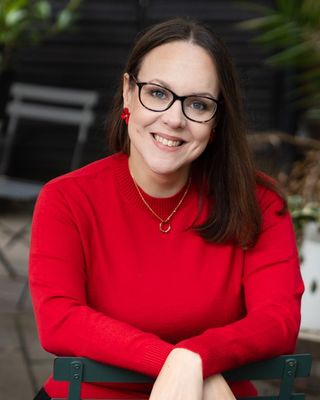 Photo of Aimee Bishop, Psychotherapist, MBACP