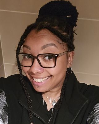 Photo of Danielle McDowall, Psychotherapist, MBABCP