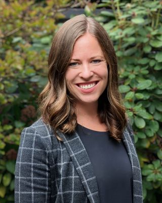 Photo of Dr. Heather Morton, Psychologist, RPsych