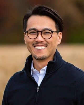 Photo of Jin Lee, Counselor in Inverness, IL