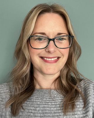 Photo of Rebecca Moncrief, Psychotherapist, MUKCP