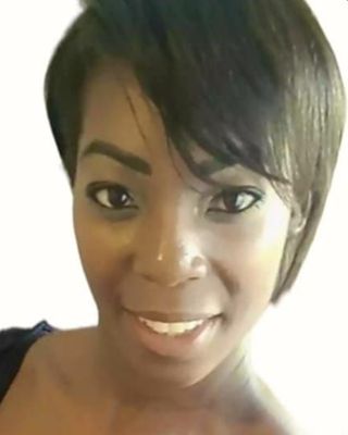 Photo of Khalilah Nembhard, Psychotherapist, MSc, MBACP