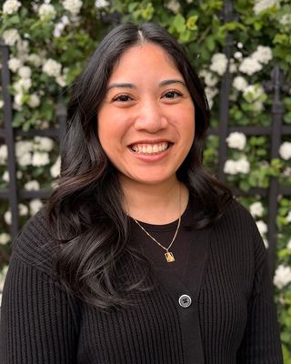 Photo of Pim Vongkhamchanh, Clinical Social Work/Therapist, LCSW