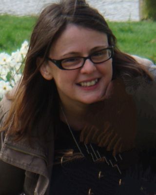 Photo of Louise Fisher, Counsellor, MSc, MNCPS Acc.