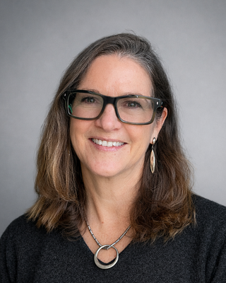 Photo of Fiona Ruddy, Marriage & Family Therapist, LMFT, ATR-BC