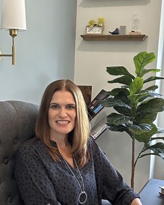 Photo of Kelly Redkoles, Clinical Social Work/Therapist, MSW, LCSW