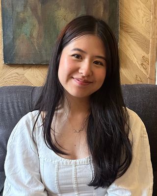 Photo of Becky Ung, Psychotherapist, MA, BACP