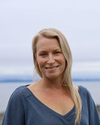 Photo of Heather Wood - Heather Wood Art Therapy, Art Therapist, DVATI, RTC, BDes