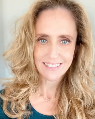 Photo of Celia Campos Beuter, Counselor, LMHC
