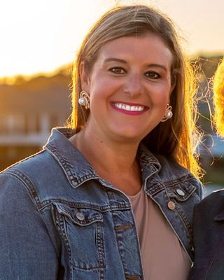 Photo of Karen Reeder, Marriage & Family Therapist, LMFT, AAMFT-S