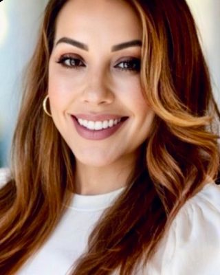 Photo of Emerita R Verdejo, Clinical Social Work/Therapist, LCSW, CCFP, IIC