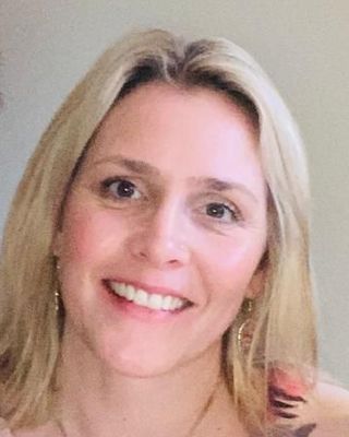 Photo of Amy Joy, Counsellor, MBACP