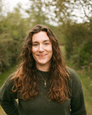 Photo of Emily Soen - Emily Soen, Trauma Therapist, Clinical Social Work/Therapist, LSWAIC